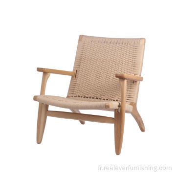 fauteuil lounge vintage en bois réplique CH25